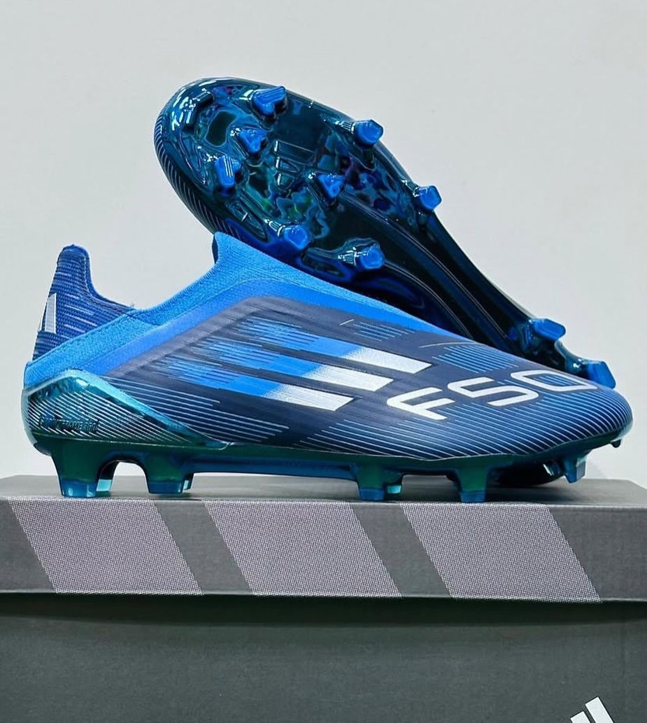 Crampon Adidas F50 Bleu
